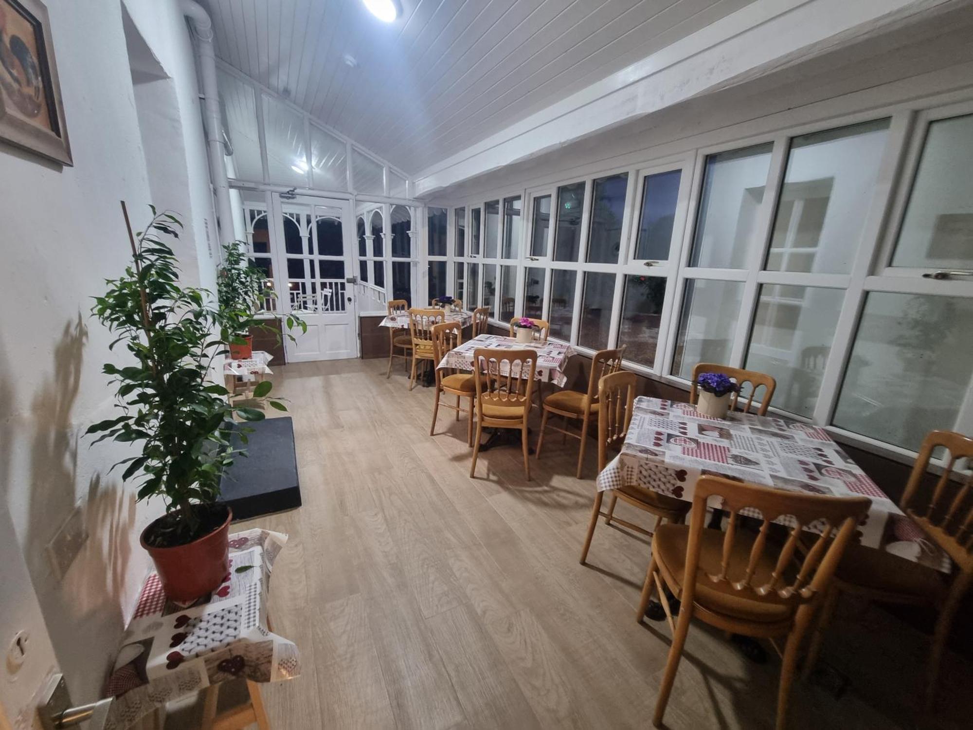 The Monkey Puzzle Hotel Bunclody Kültér fotó